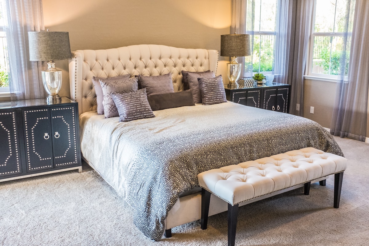 Best Mattress Toppers: Latex, Memory Foam or Feather?