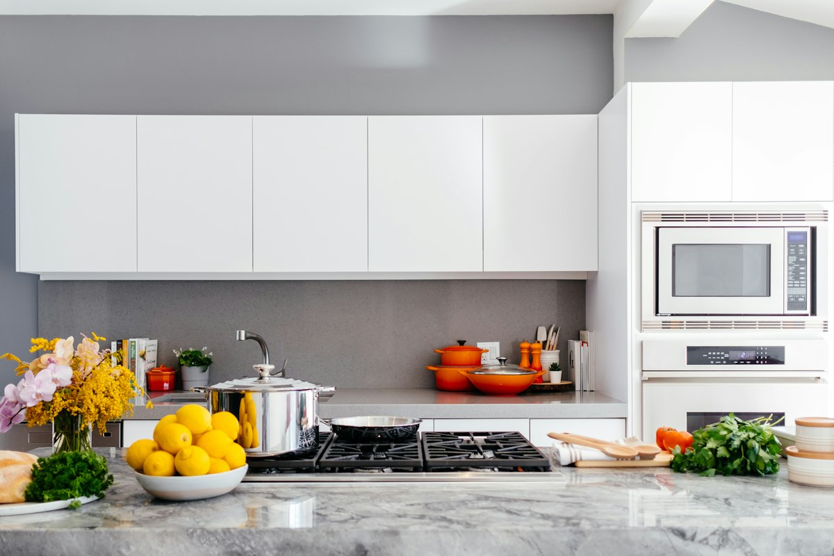 Open Shelving vs. Upper Cabinets: What We Learned Living With Both